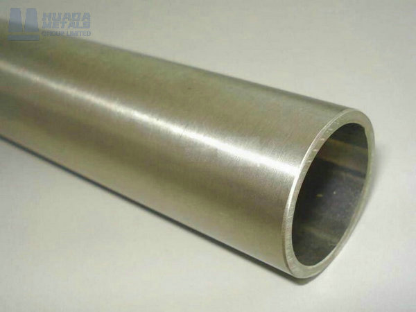 low carbon steel tube